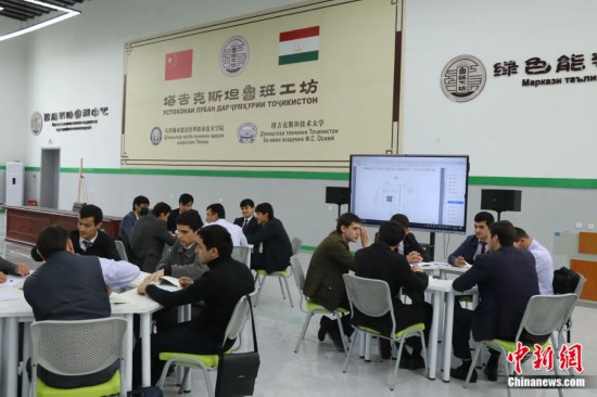 2023年4月，位于杜尚別的塔吉克斯坦魯班工坊課堂。張碩 攝