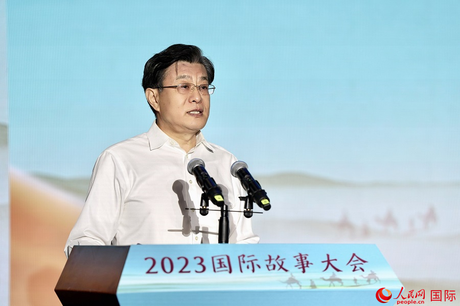 中國人民對(duì)外友好協(xié)會(huì)副會(huì)長李?？罗o。人民網(wǎng) 盧鵬宇攝