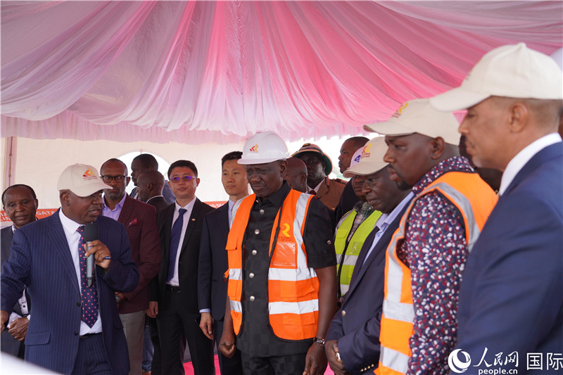 開(kāi)工儀式現(xiàn)場(chǎng)。人民網(wǎng)記者 黃煒鑫攝