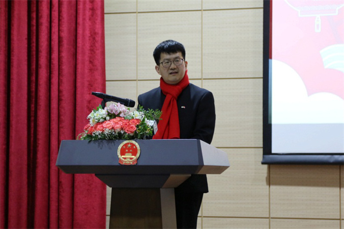 中國駐阿爾及利亞大使李健致辭。中國駐阿爾及利亞大使館供圖