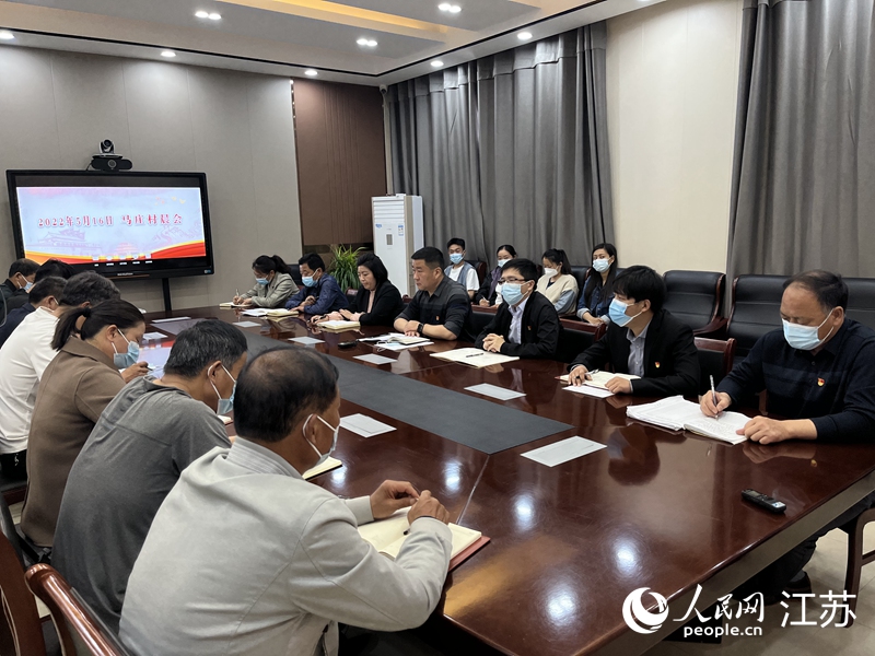 馬莊村以晨會開啟一天的工作。人民網 閆峰攝