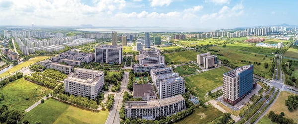 航拍產(chǎn)業(yè)園區(qū)一角。無(wú)錫高新區(qū)管委會(huì)供圖