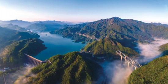 大別山風景道。六安市文旅局供圖