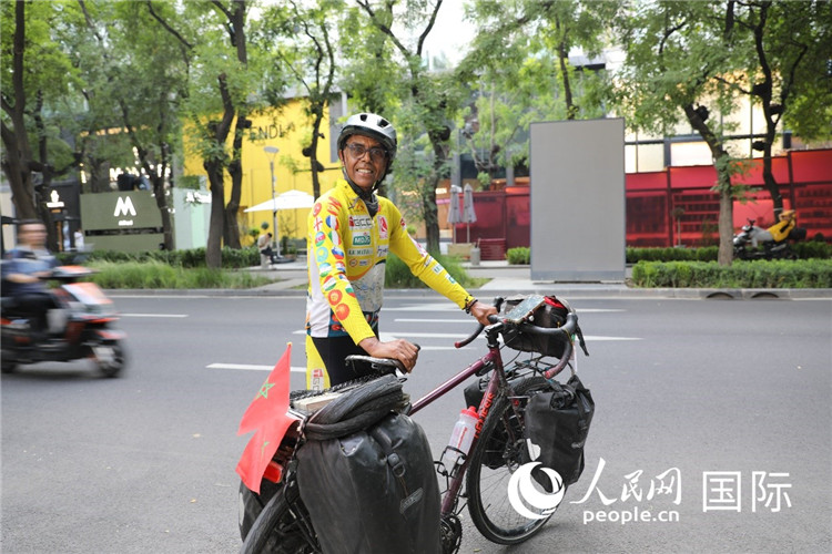 摩洛哥自行車運(yùn)動員卡里姆·穆斯塔。人民網(wǎng)記者 翟轉(zhuǎn)麗攝