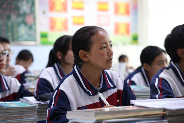 講好中華民族共同體故事，讓網(wǎng)絡(luò)“連心”更“聚心”