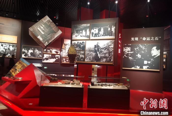 圖為紀念館內部一角。　丁玉梅 攝