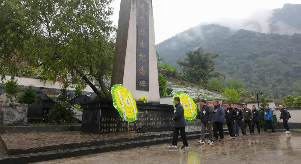 學(xué)黨史祭英烈強(qiáng)動(dòng)力，扎實(shí)走好援藏路