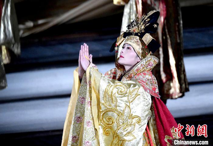 3月17日，西藏拉薩，《文成公主》大型史詩劇演出現(xiàn)場(chǎng)?！±盍?攝