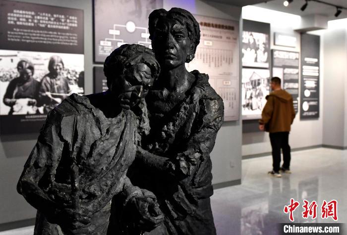 西藏日喀則:西藏百萬(wàn)農(nóng)奴解放紀(jì)念館日喀則分館開(kāi)館